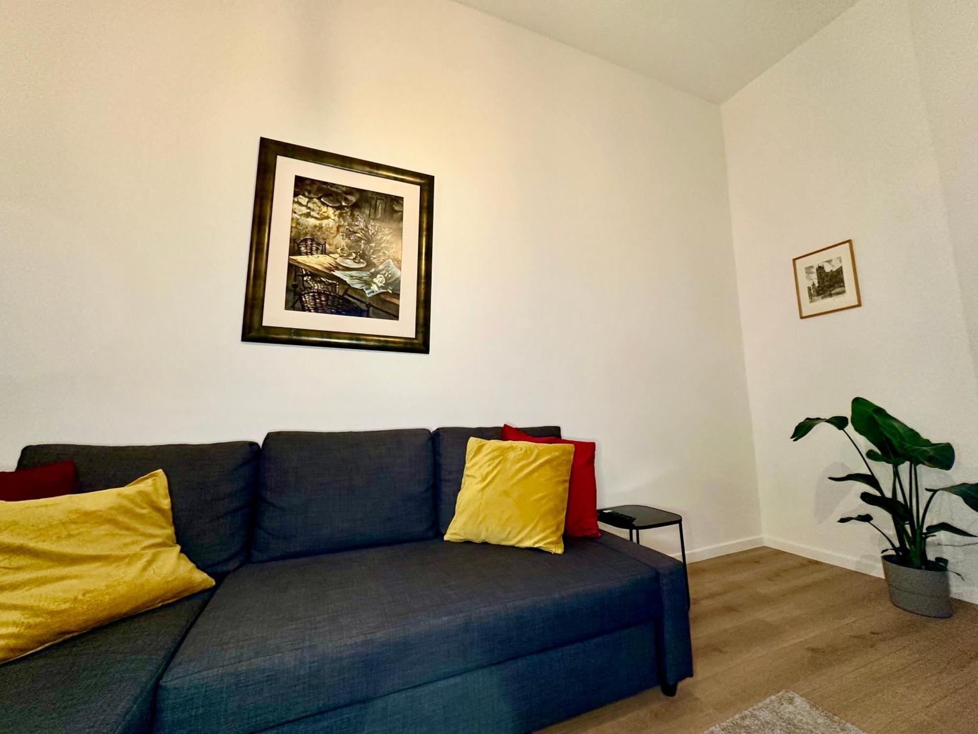 Luxury Suites Mons By Rikas Hotels エクステリア 写真